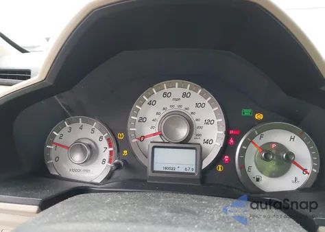 2015 Honda Pilot Touring z USA, uszkodzony, nr VIN 5FNYF3H95FB005324